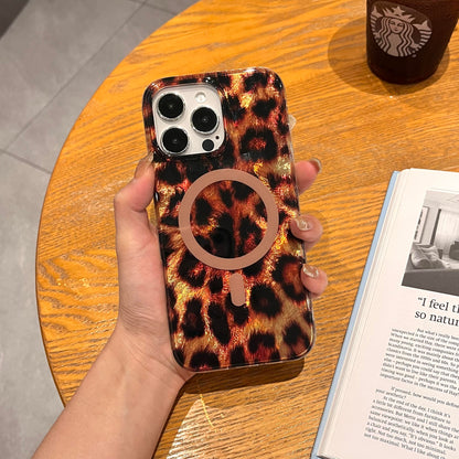 Leopard Gloss MagSafe Case
